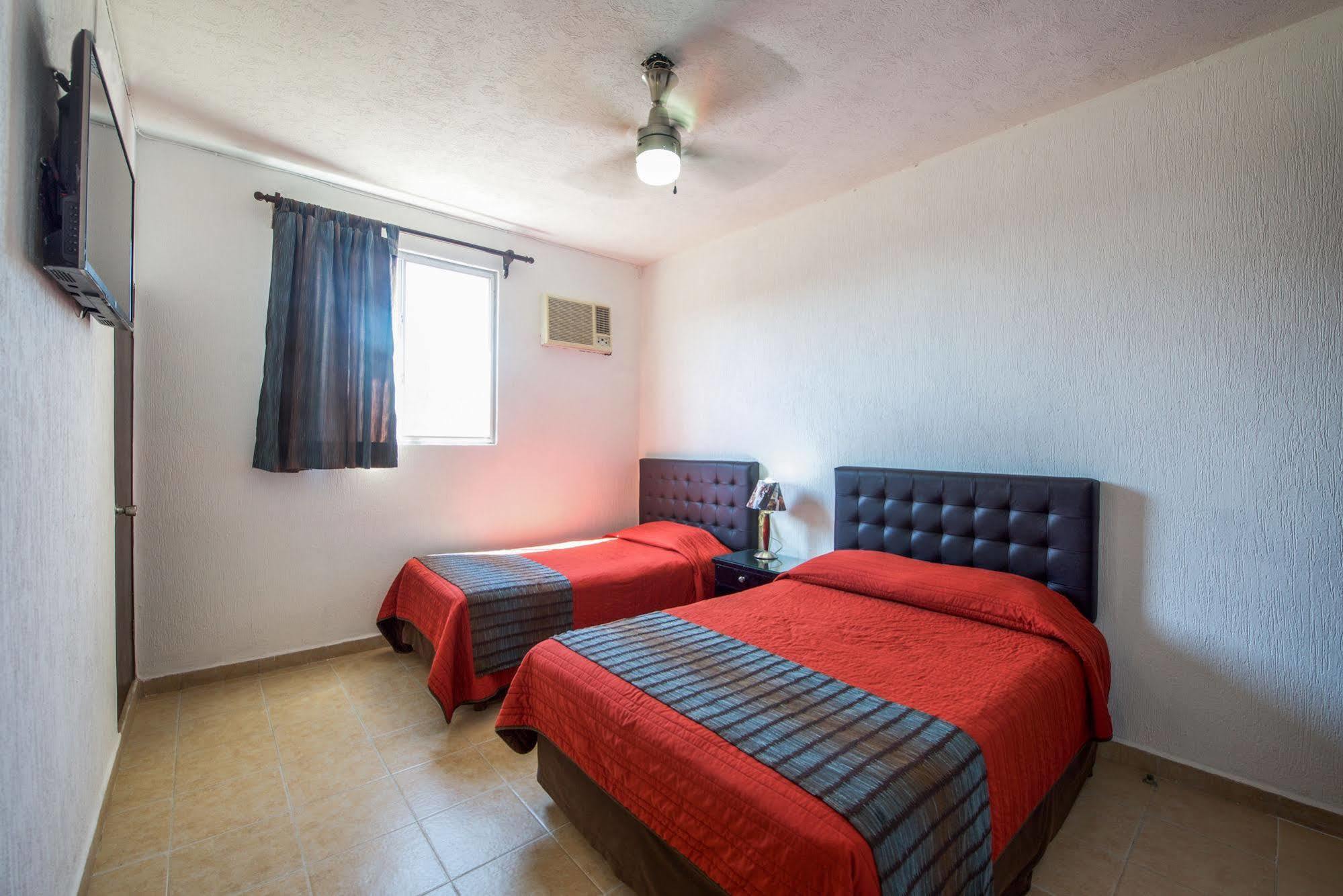 Hotel Villa Fontana Chetumal Esterno foto