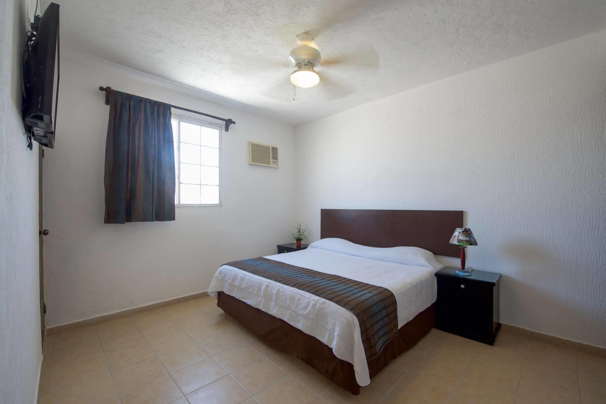 Hotel Villa Fontana Chetumal Esterno foto